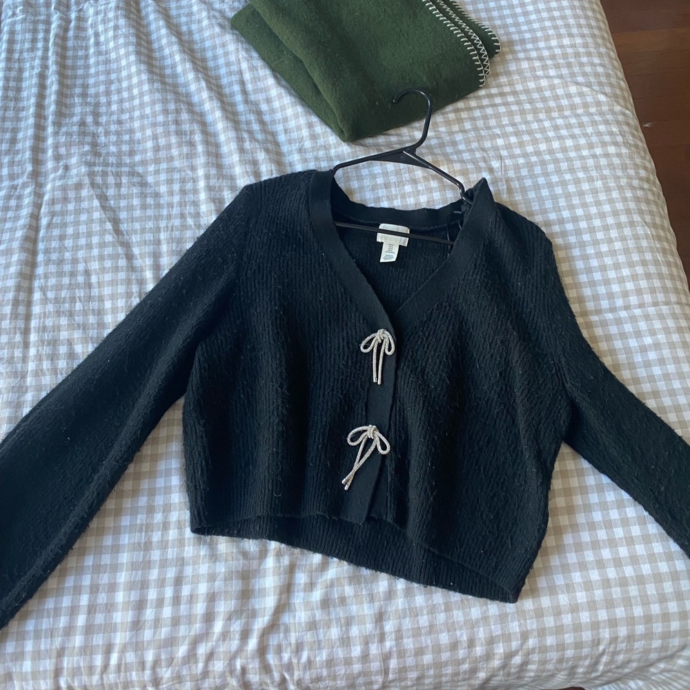 HM black bow cardigan